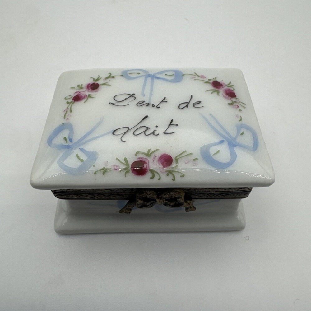 Limoges - Dent de Lait Tooth fairy box Signed Hand Painted Bows Roses